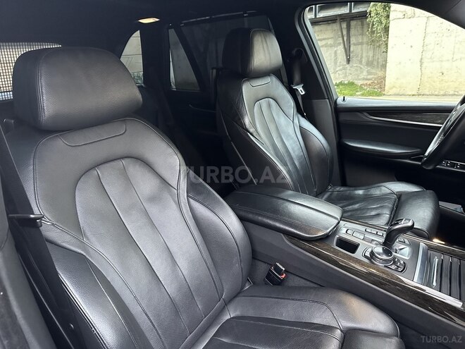 BMW X5 2014, 141,085 km - 4.4 l - Bakı