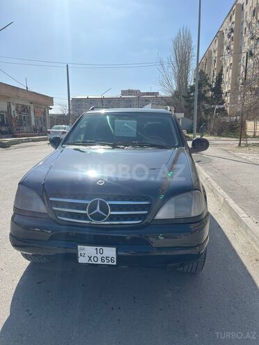 Mercedes ML 320 2000, 158,000 km - 3.2 l - Sumqayıt