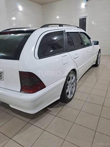 Mercedes C 220 1999, 243,000 km - 2.2 l - Bakı