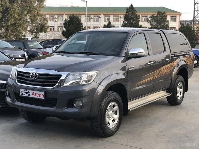 Toyota Hilux 2012, 103,000 km - 2.7 l - Bakı