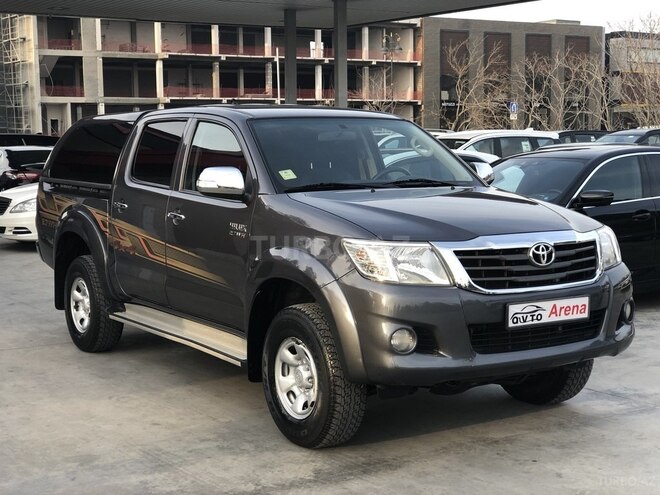 Toyota Hilux 2012, 103,000 km - 2.7 l - Bakı