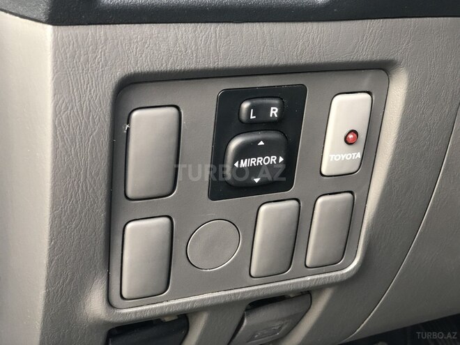 Toyota Hilux 2012, 103,000 km - 2.7 l - Bakı