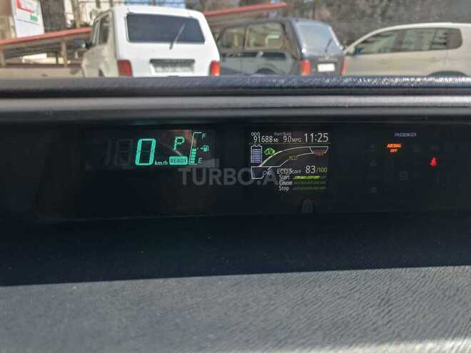 Toyota Prius C 2012, 148,060 km - 1.5 l - Bakı