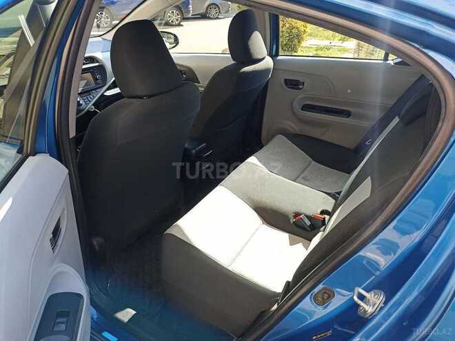Toyota Prius C 2012, 148,060 km - 1.5 l - Bakı