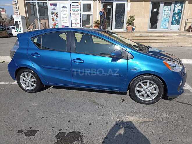 Toyota Prius C 2012, 148,060 km - 1.5 l - Bakı