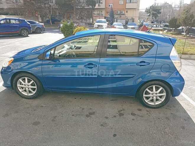 Toyota Prius C 2012, 148,060 km - 1.5 l - Bakı