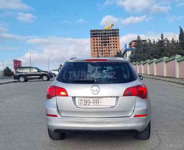 Opel Astra 2013, 211,700 km - 1.4 l - Bakı