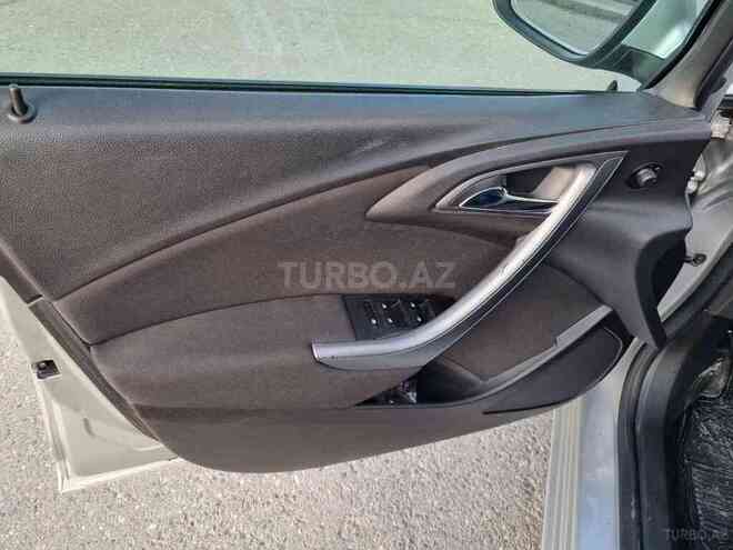 Opel Astra 2013, 211,700 km - 1.4 l - Bakı