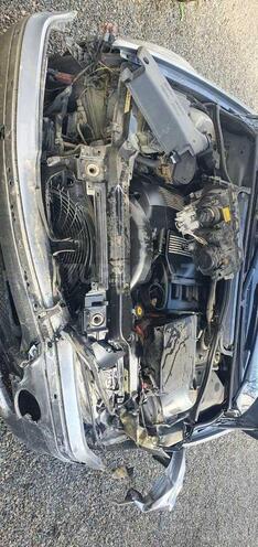 BMW 320 2002, 180,000 km - 2.2 l - Bakı