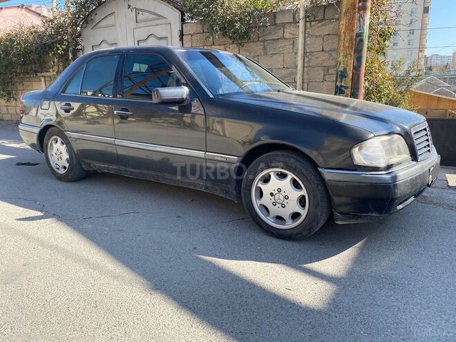Mercedes C 200 1993, 285,789 km - 2.0 l - Bakı