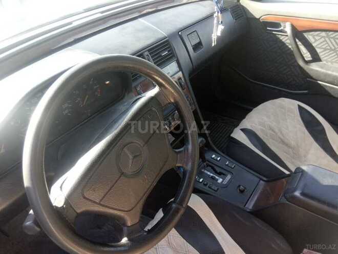 Mercedes C 200 1993, 285,789 km - 2.0 l - Bakı