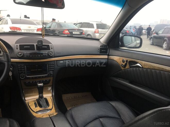 Mercedes E 320 2007, 264,100 km - 3.0 l - Bakı