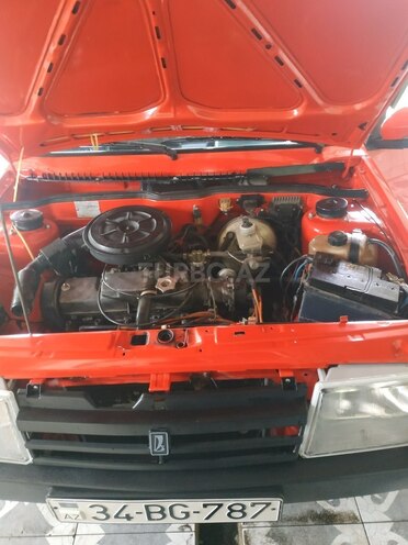 LADA (VAZ) 2109 1989, 200,000 km - 1.6 l - Qax