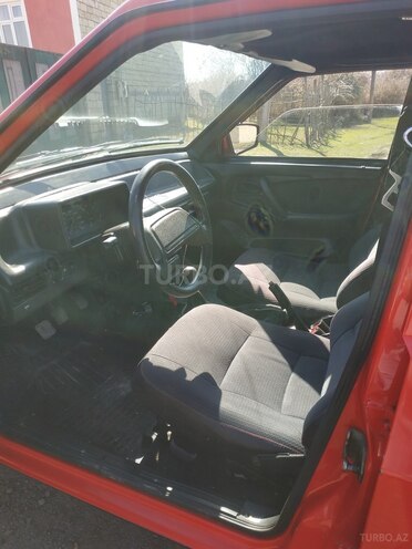 LADA (VAZ) 2109 1989, 200,000 km - 1.6 l - Qax