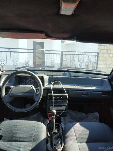 LADA (VAZ) 2109 1989, 200,000 km - 1.6 l - Qax