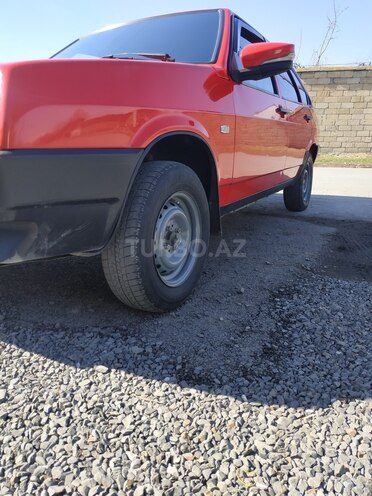 LADA (VAZ) 2109 1989, 200,000 km - 1.6 l - Qax