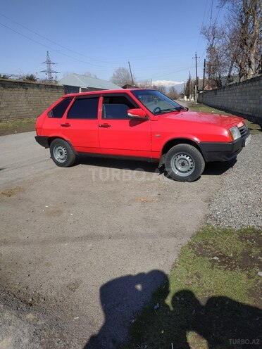 LADA (VAZ) 2109 1989, 200,000 km - 1.6 l - Qax