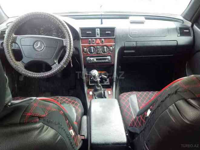 Mercedes C 220 2000, 666,666 km - 2.2 l - Bakı