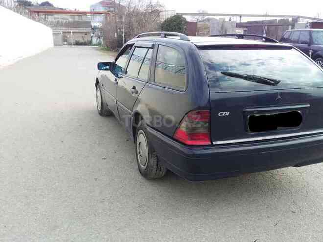 Mercedes C 220 2000, 666,666 km - 2.2 l - Bakı