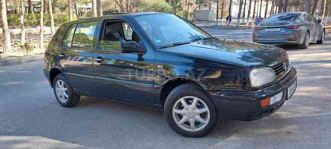 Volkswagen Golf 1997, 345,000 km - 1.8 l - Sumqayıt