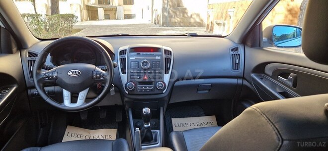 Kia Ceed 2010, 220,000 km - 1.6 l - Bakı
