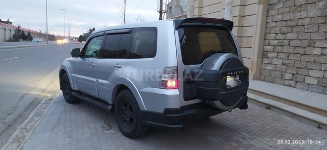 Mitsubishi Pajero 2007, 290,036 km - 3.0 l - Bakı