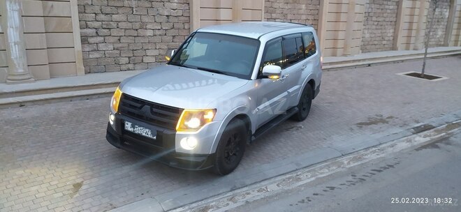 Mitsubishi Pajero 2007, 290,036 km - 3.0 l - Bakı
