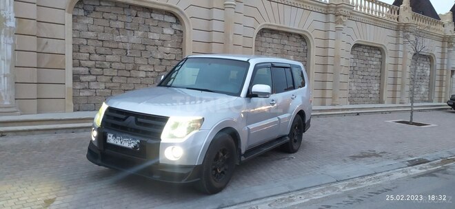 Mitsubishi Pajero 2007, 290,036 km - 3.0 l - Bakı