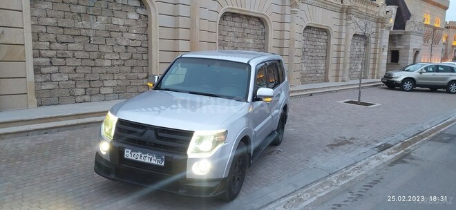 Mitsubishi Pajero 2007, 290,036 km - 3.0 l - Bakı