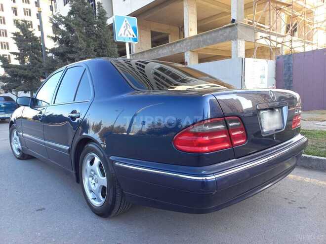 Mercedes E 240 1999, 226,000 km - 2.4 l - Bakı