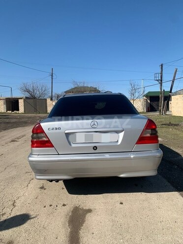 Mercedes C 230 1997, 495,000 km - 2.3 l - Quba
