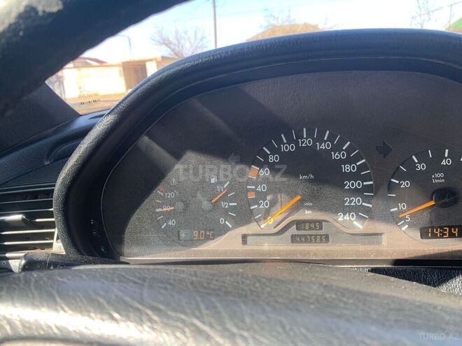 Mercedes C 230 1997, 495,000 km - 2.3 l - Quba