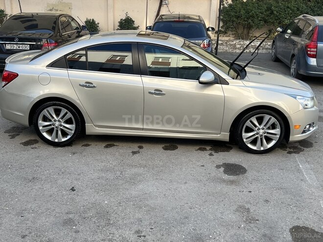 Chevrolet Cruze 2013, 300,947 km - 1.4 л - Bakı