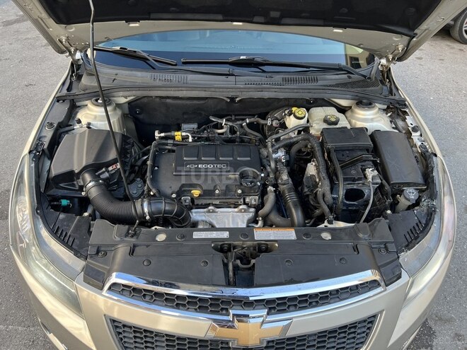Chevrolet Cruze 2013, 300,947 km - 1.4 л - Bakı