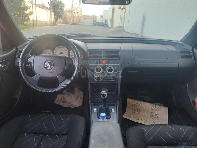 Mercedes C 180 1997, 297,999 km - 1.8 l - Bakı