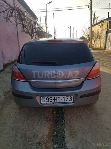 Opel Astra 2004, 182,000 km - 1.4 л - Bakı