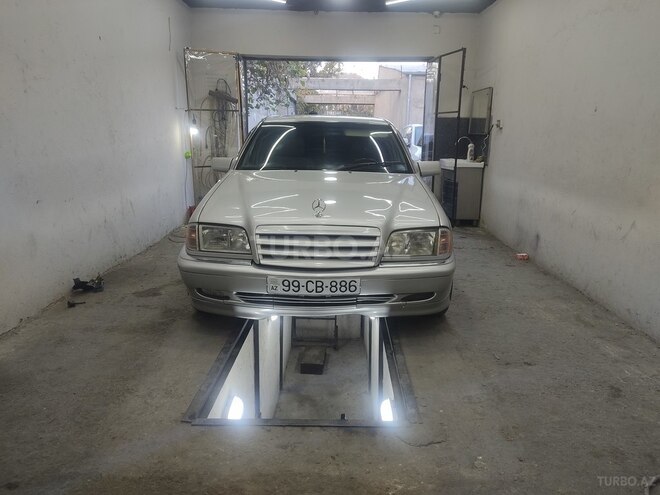 Mercedes C 230 1998, 406,000 km - 2.3 л - Bakı