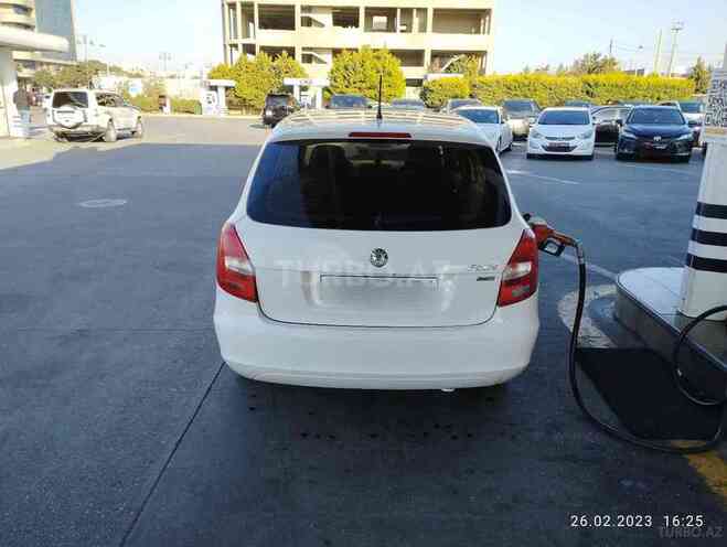 Skoda Fabia 2012, 301,000 km - 1.2 l - Bakı