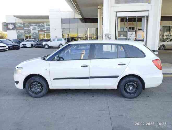 Skoda Fabia 2012, 301,000 km - 1.2 l - Bakı