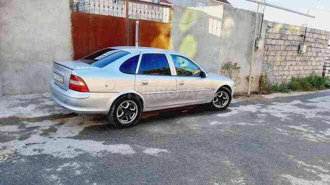 Opel Vectra 1996, 345,466 km - 2.0 л - Bakı
