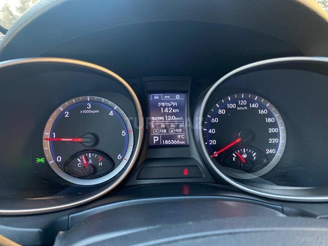 Hyundai Santa Fe 2013, 185,000 km - 2.0 l - Bakı