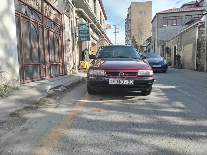 Opel Astra 1994, 450,000 km - 1.6 l - Bakı