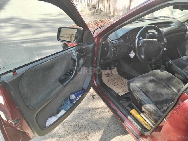 Opel Astra 1994, 450,000 km - 1.6 l - Bakı