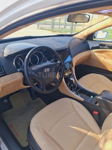 Hyundai Sonata 2010, 201,295 km - 2.4 л - Bakı