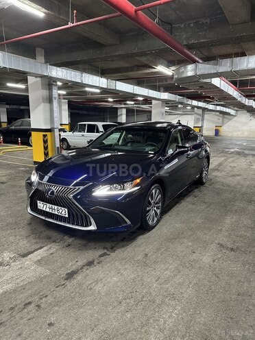 Lexus ES 300h 2021, 44,000 km - 2.5 л - Bakı