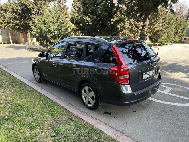 Kia Ceed 2009, 234,000 km - 1.6 l - Bakı