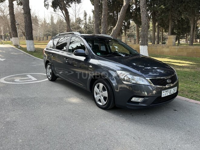 Kia Ceed 2009, 234,000 km - 1.6 l - Bakı