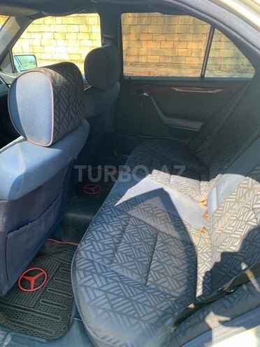Mercedes C 180 1995, 353,300 km - 1.8 l - Masallı