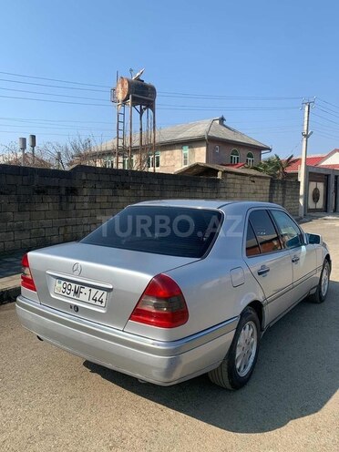 Mercedes C 180 1995, 353,300 km - 1.8 l - Masallı