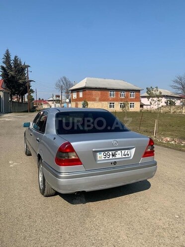 Mercedes C 180 1995, 353,300 km - 1.8 l - Masallı
